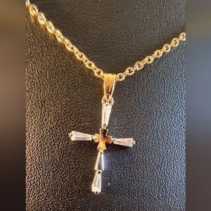 Avon Goldtone Cross Necklace with Baguette Crystals EUC